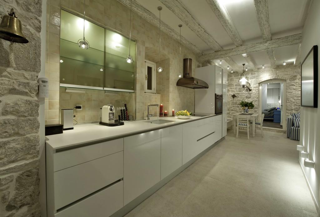 Apartment Whooart คอมีชา ภายนอก รูปภาพ