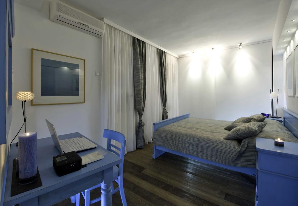 Apartment Whooart คอมีชา ภายนอก รูปภาพ